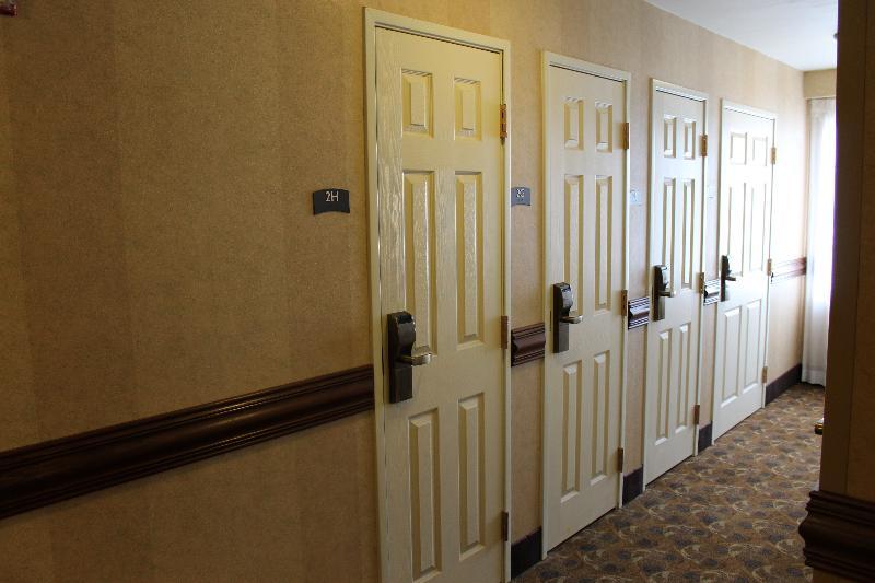 Staybridge Suites Grand Rapids-Kentwood By Ihg Каскейд Экстерьер фото