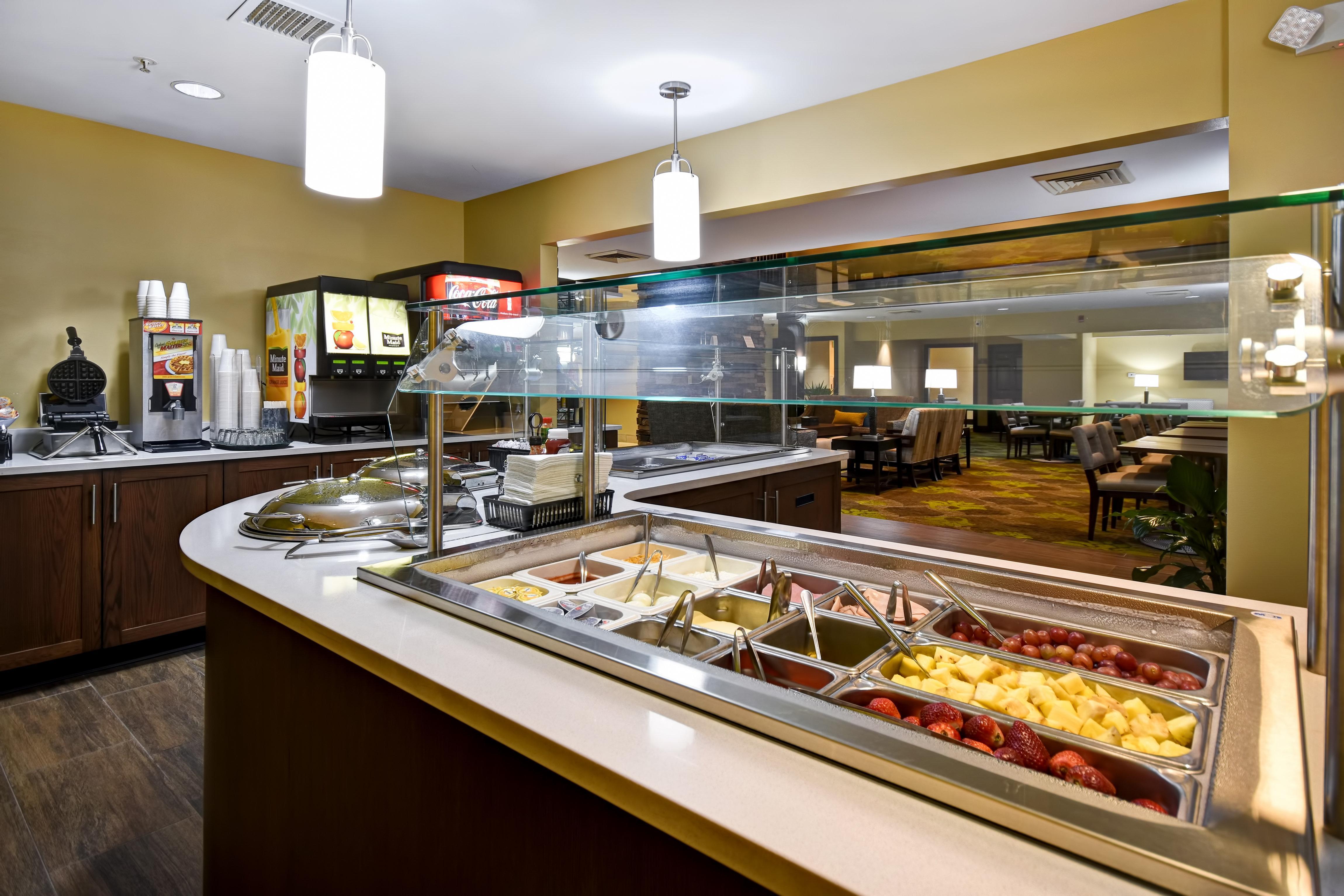 Staybridge Suites Grand Rapids-Kentwood By Ihg Каскейд Экстерьер фото
