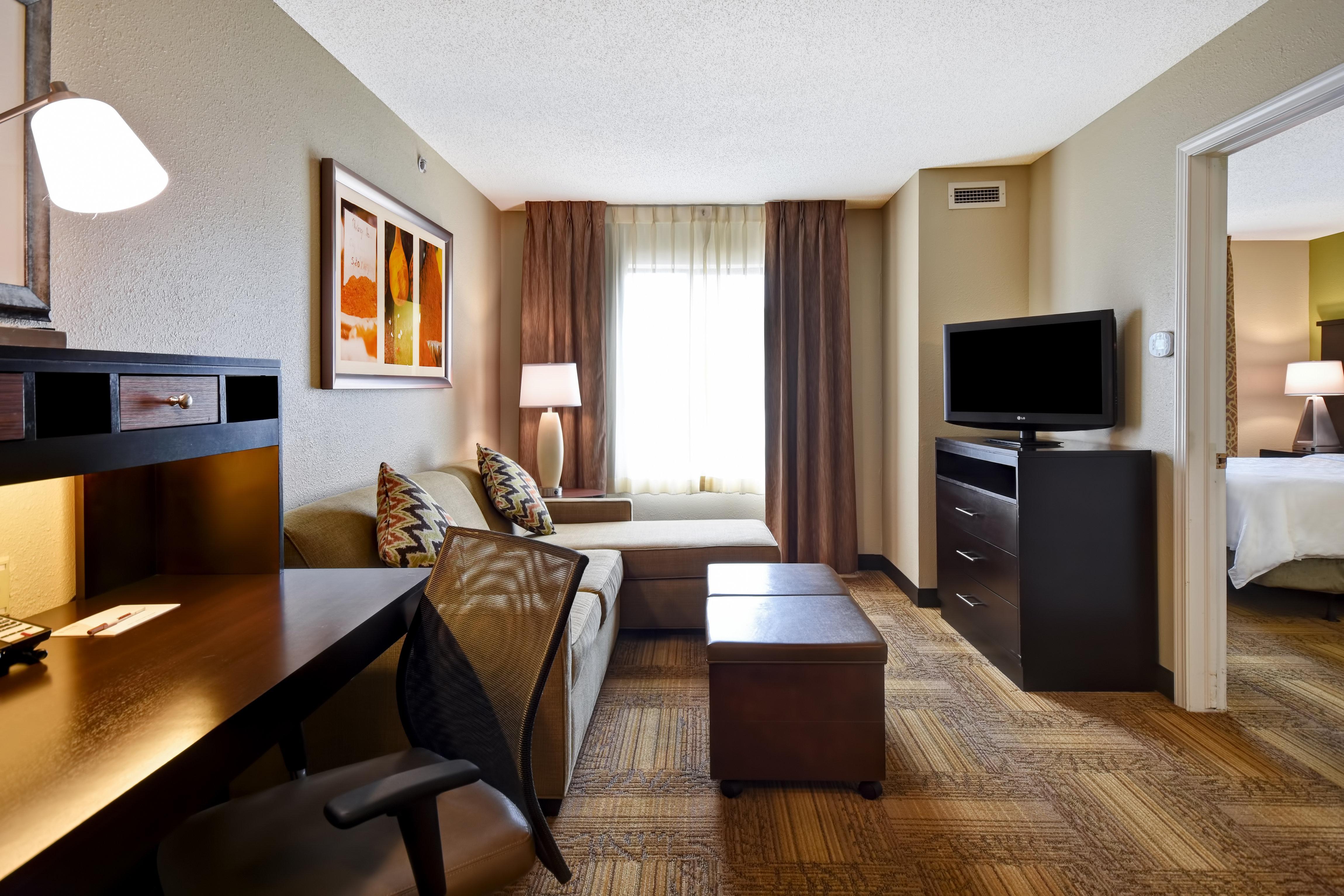 Staybridge Suites Grand Rapids-Kentwood By Ihg Каскейд Экстерьер фото